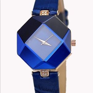 Women’s Quartz Gem Watch
